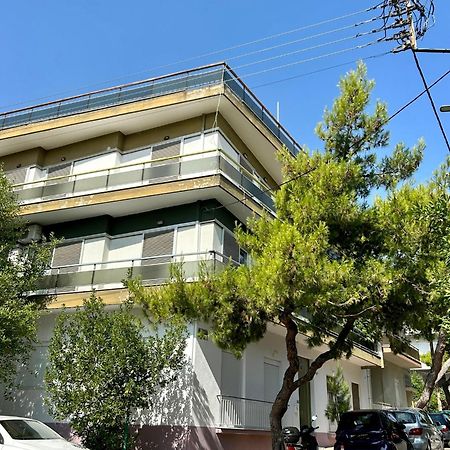 Beautiful Apartment Next To Metro Station Athens Luaran gambar