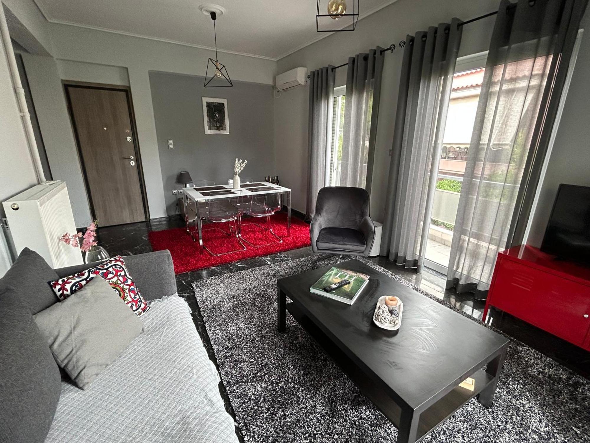 Beautiful Apartment Next To Metro Station Athens Luaran gambar